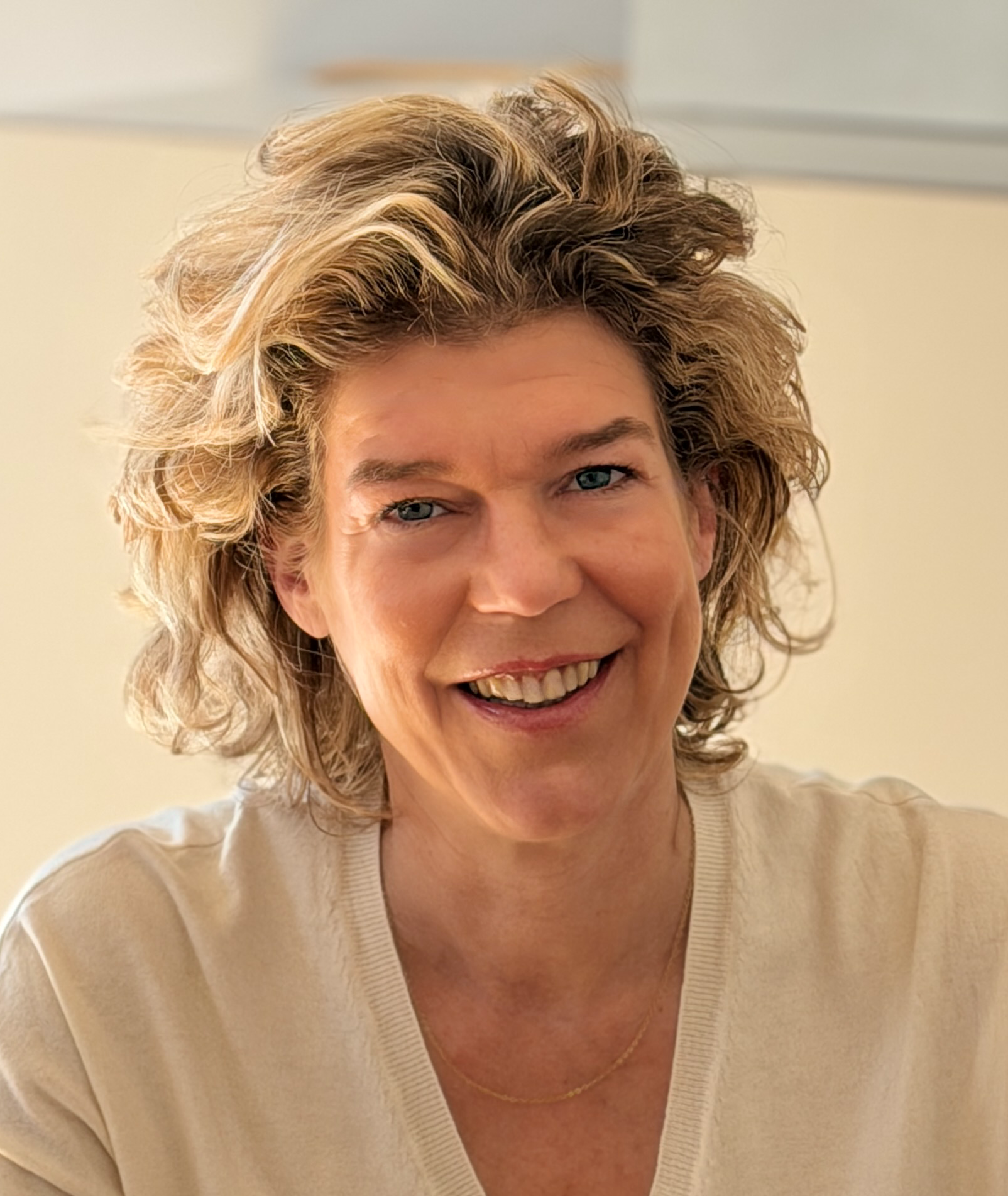 Liste 7 - Freischaffende Architekten - Kandidatin Niki Szilagyi